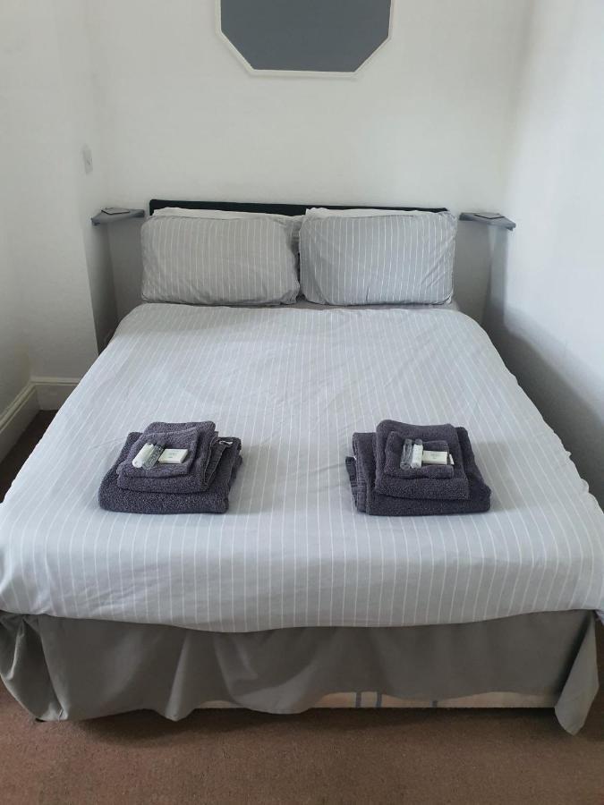 Highlander Hotel سكرابورو المظهر الخارجي الصورة